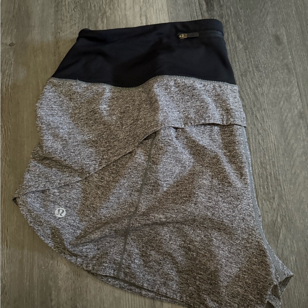 Lululemon Athletica Gray and Black Athletic Shorts - Picture 2 of 3